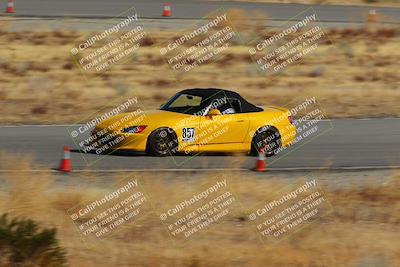 media/Feb-22-2025-Team Topak Racing (Sat) [[cb57a51a40]]/Intermediate Low 2/Turns 2 and 4/